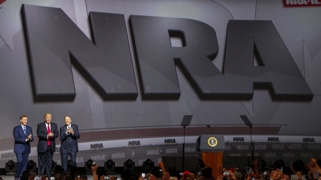  Fiscal&iacute;a General de Nueva York investiga a la Asociaci&oacute;n Nacional del Rifle 