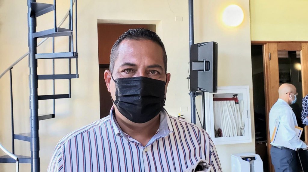  Directora de AEP no descarta suspender de empleo y sueldo a acusado exalcalde de Humacao, quien pidi&oacute; regresar a puesto de carrera 