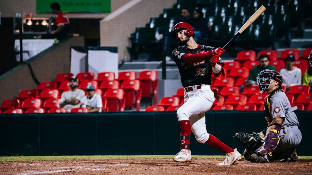  Caguas sigue solo en el tope al vencer 3-2 a Ponce 