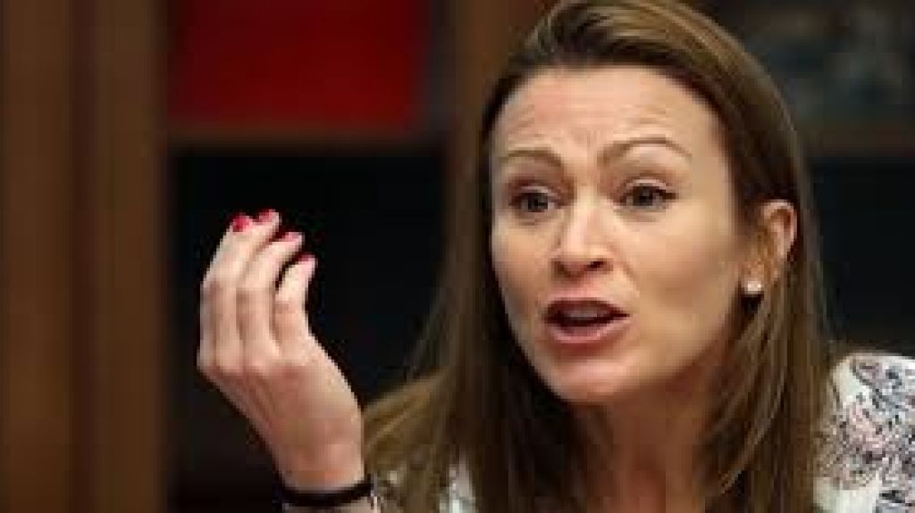  Keleher asegura se ha logrado m&aacute;s de 90% de matr&iacute;cula en l&iacute;nea 