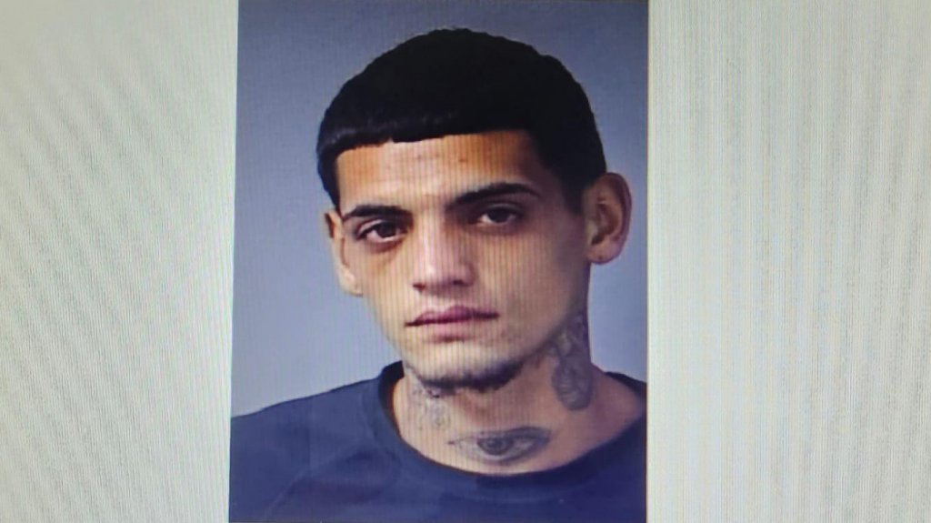  A la cárcel “Chamaquito” de 19 años que amenazó de muerte a su novia de 16 años por mensaje de Texto 