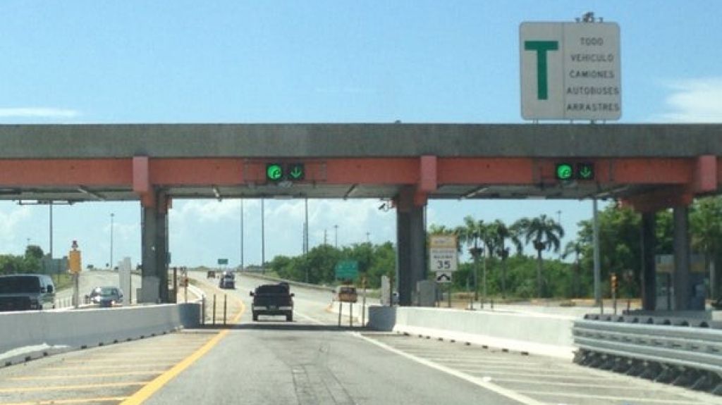  Cierran tramo de peaje en la PR-52 por fallas estructurales en Ponce 