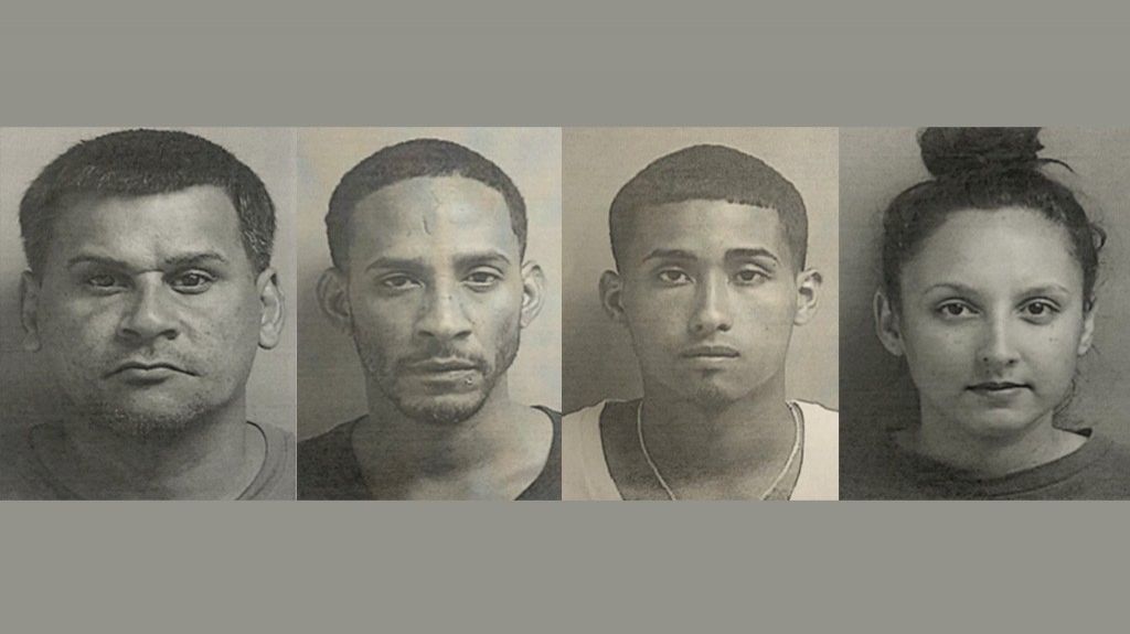  4 arrestados durante allanamientos en Gurabo 