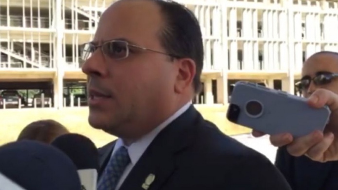 Recomiendan a Perello le pida a fiscalÃ­a federal aclare si es investigado o no 