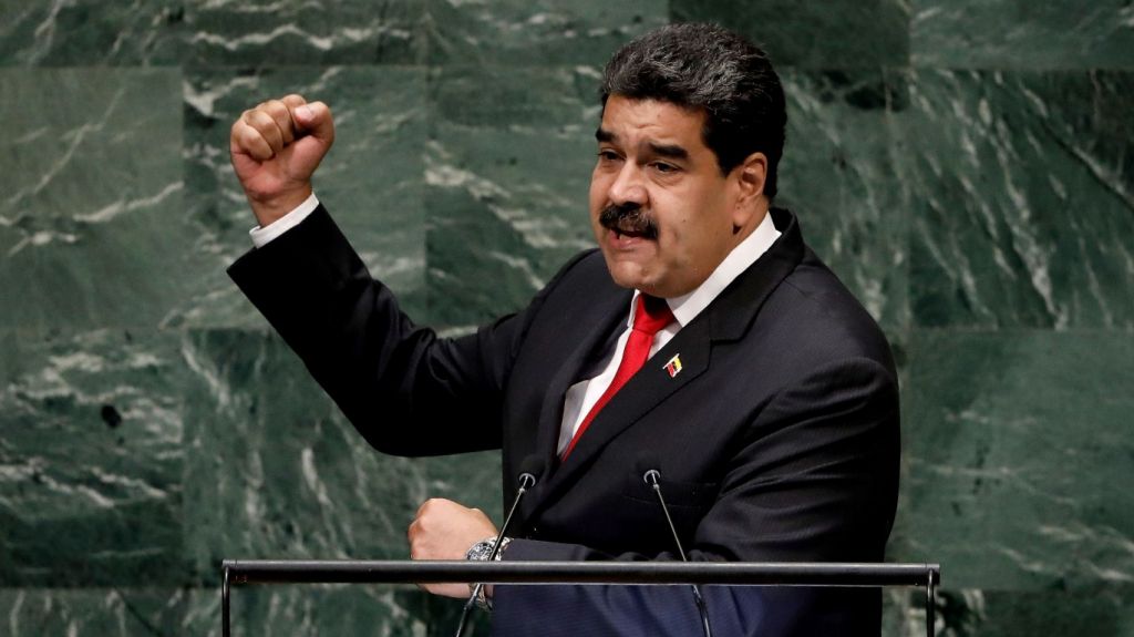  Maduro denuncia en la ONU la "agresi&oacute;n" de EEUU, pero ofrece di&aacute;logo a Trump 