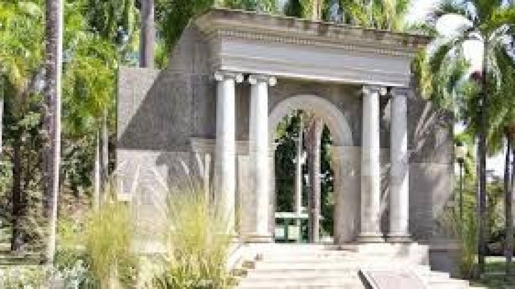  Profesores del RUM alegan Junta de Gobierno intenta cambiar reglas sobre su retiro 