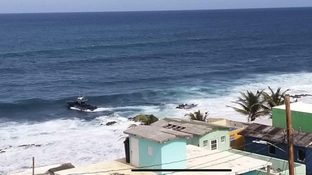  En video momento que se accidenta lancha de FURA mientras respond&iacute;a una emergencia en San Juan 