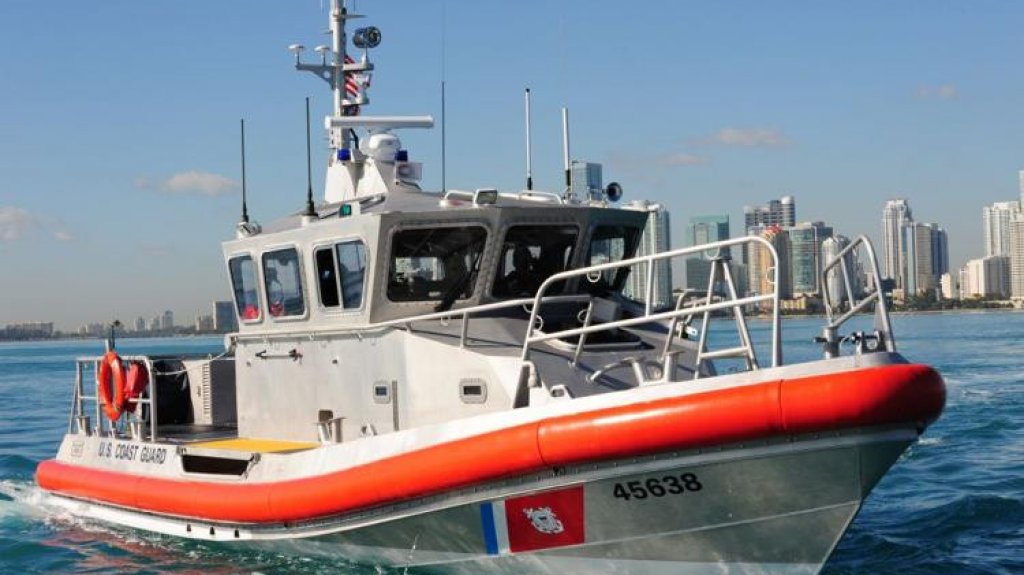  Guardia Costera devuelve a 96 de 102 migrantes a Rep&uacute;blica Dominicana tras tres intercepciones en el Paso de Mona 