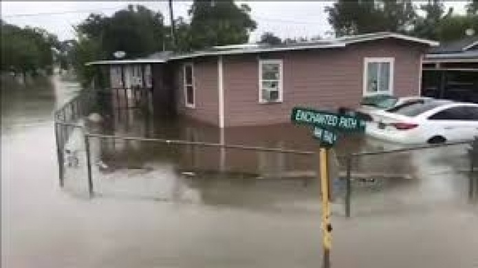 Video: Houston se vuelcan en la reconstrucciÃ³n de sus barrios