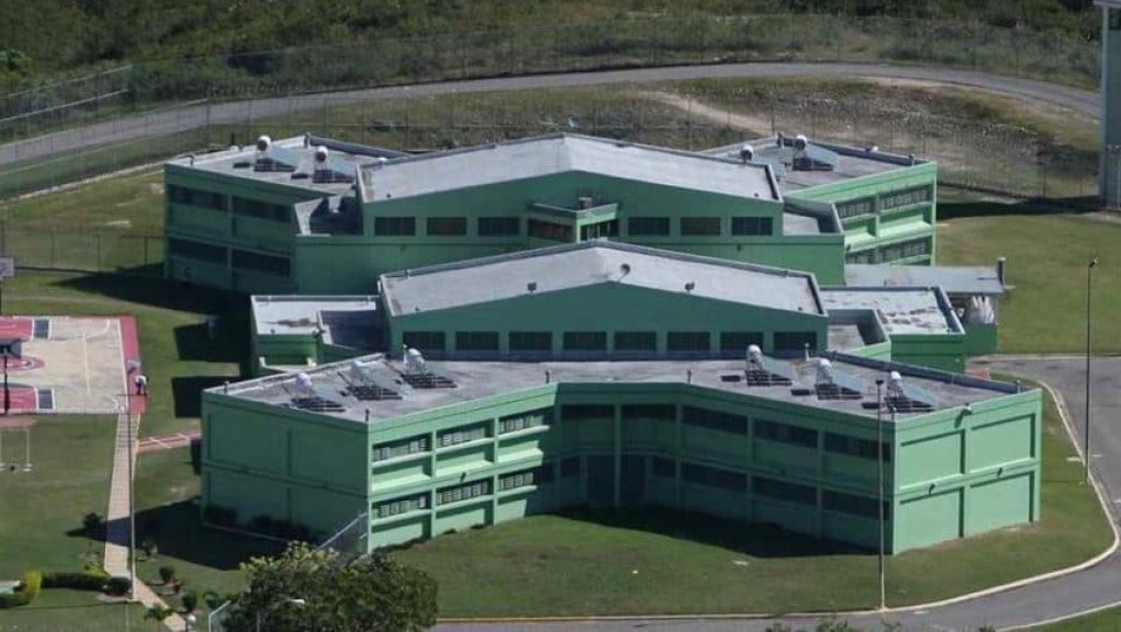  Reportan un confinado muerto en c&aacute;rcel de Ponce 