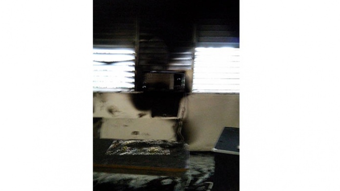 CORTO CIRCUITO OCASIONA INCENDIO EN SALÃN DE ESCUELA DE GUAYNABO