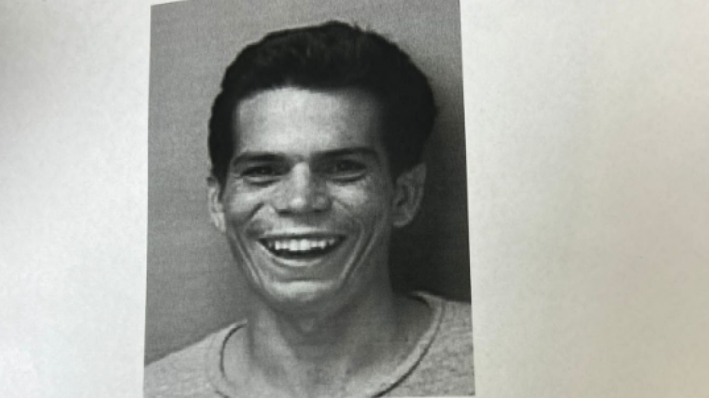  A la c&aacute;rcel &ldquo;Charlat&aacute;n&ldquo; de Bayam&oacute;n que lanz&oacute; a su padre por un balc&oacute;n 