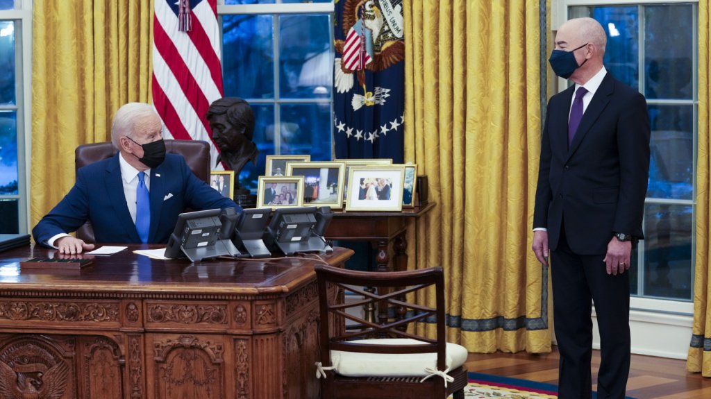  EEUU lanza operaci&oacute;n contra el tr&aacute;fico de migrantes en su frontera con M&eacute;xico 