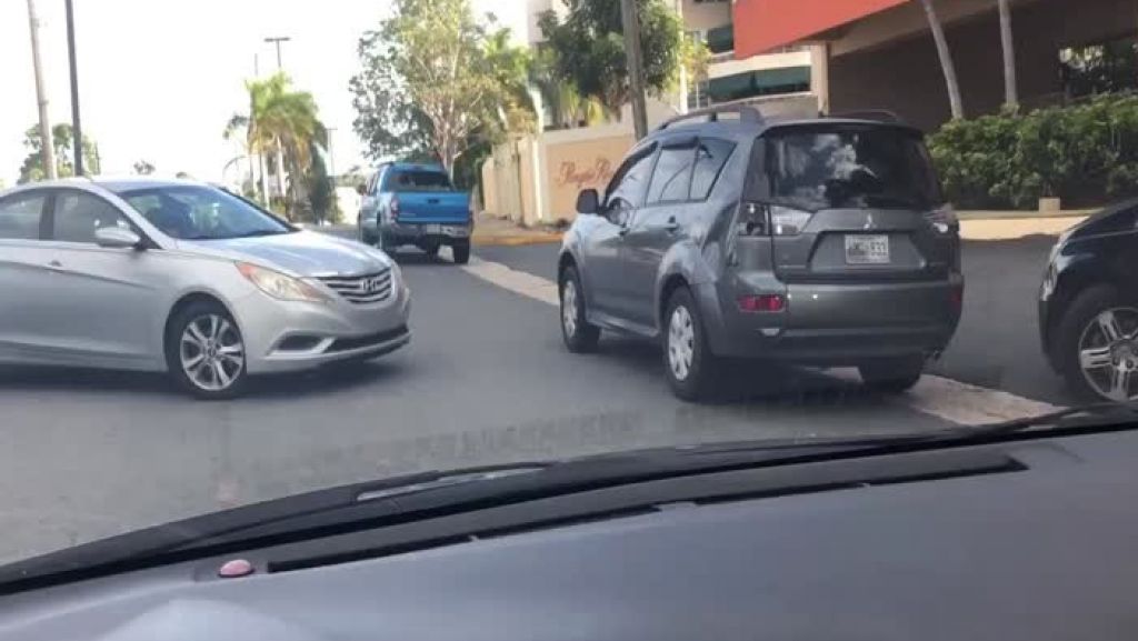  Video: Peor que las filas de Sams y Costco la fila para comprar donas en &ldquo;krispy kreme&rdquo; 
