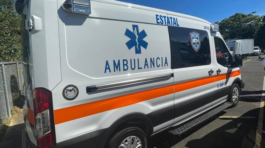  Hombre muere por &aacute;rbol que le cay&oacute; encima en Puerto Nuevo 