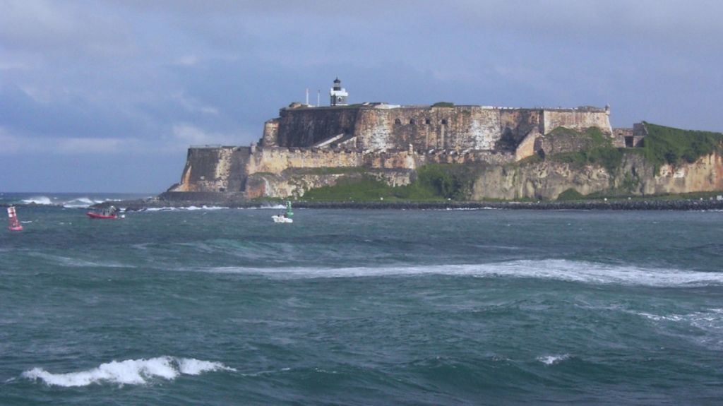  Anuncian cierre temporero de los castillos del Viejo San Juan 