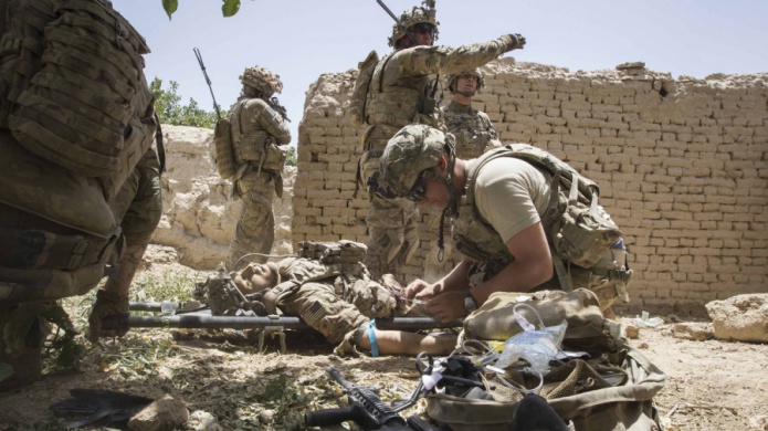 Soldados usan nuevo dispositivo para salvar vidas