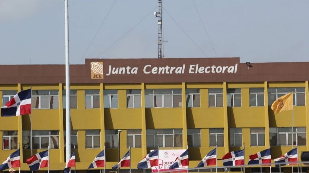  Coronavirus/Hombres y mujeres acudirían a las urnas en horarios separados para prevenir contagios de la enfermedad 