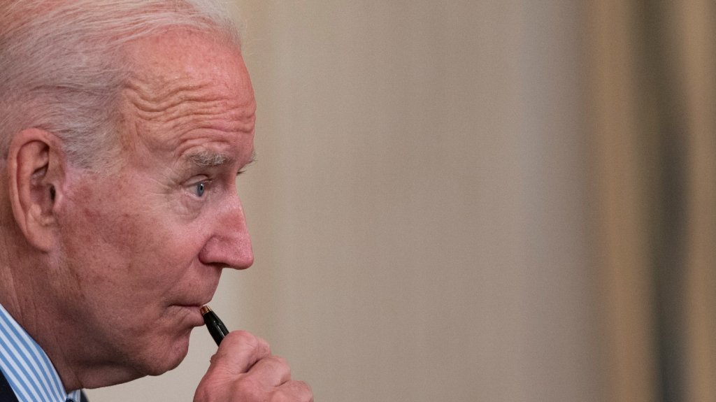  Aplauden a Biden por abandonar la toma de ADN a inmigrantes 