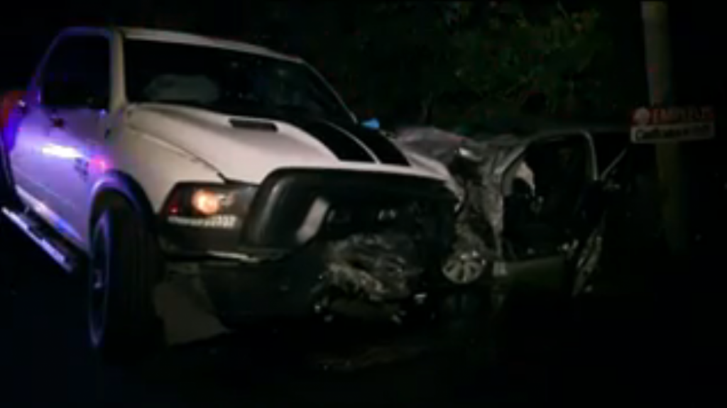  Video: Muere joven de 18 a&ntilde;os en accidente de auto en Can&oacute;vanas 