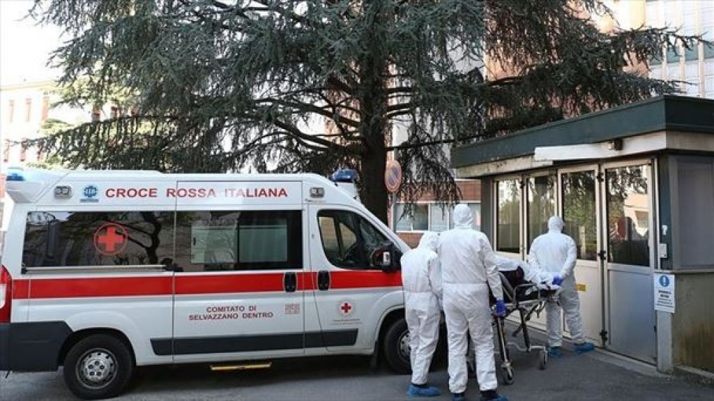  Italia aisla a 50.000 personas por el virus tras dos muertos y 79 contagiados 