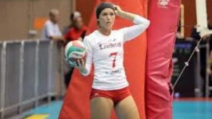 Se oficializa la firma de Mariana Thon con las Capitalinas de San Juan