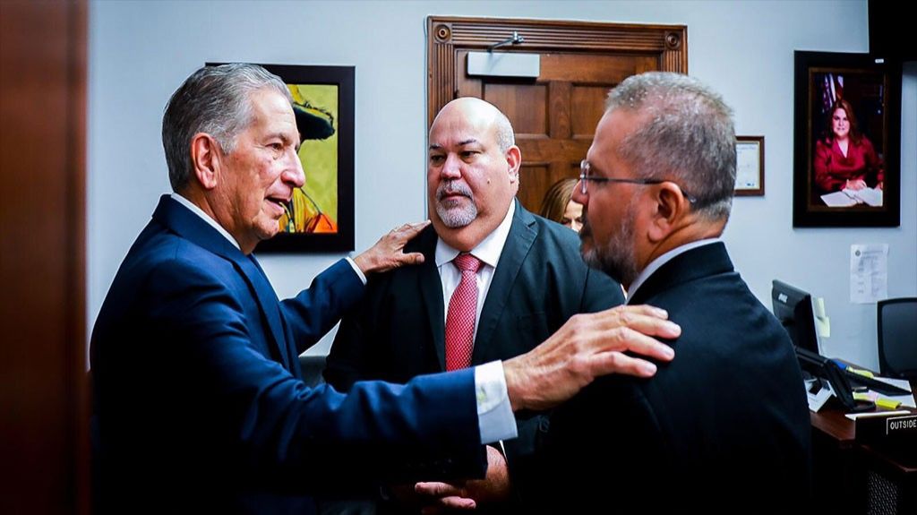  &ldquo;Johnny&rdquo; M&eacute;ndez cataloga como &ldquo;hist&oacute;rico&rdquo; presentaci&oacute;n de la Comisi&oacute;n para la Igualdad ante el Congreso&nbsp; 