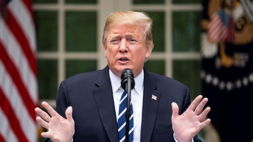  Trump aprueba segundo paquete de ayuda de 16.000 millones a agricultores 