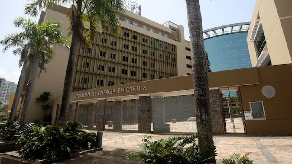  &ldquo;Como un bizcocho mal hecho que sabe mal y dan ganas de ir al ba&ntilde;o&rdquo;, as&iacute; dice integrante de la Junta de Gobierno de la AEE es el contrato de LUMA 