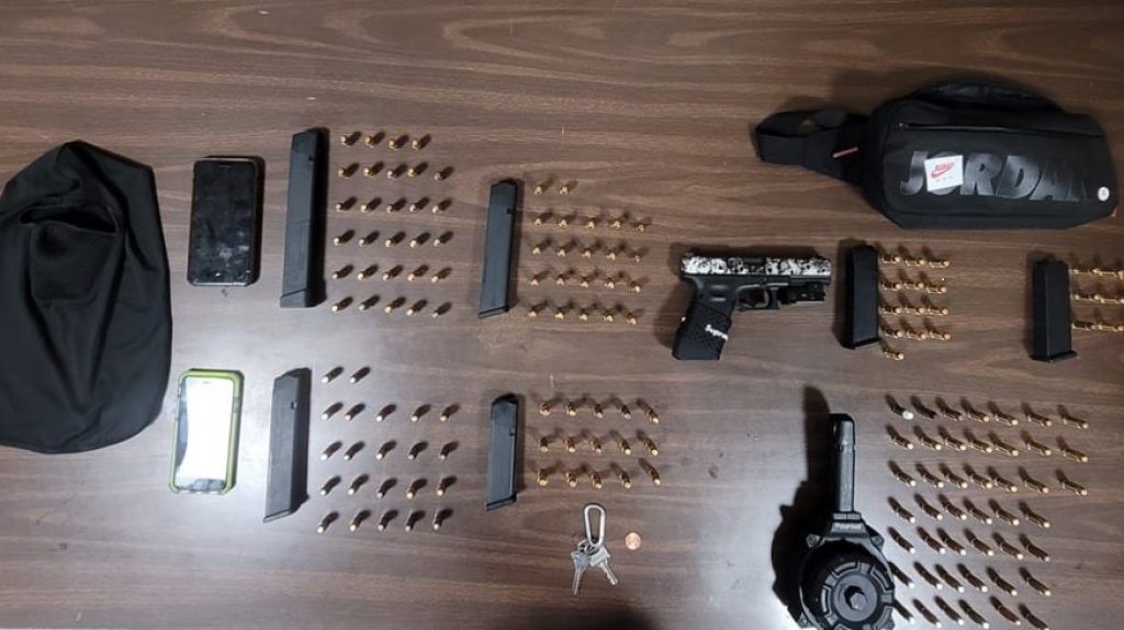  Arrestan a dos j&oacute;venes armados en Ponce 