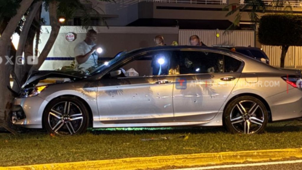  Video: Emboscada a vehículo en Ponce deja un hombre y una mujer muertos 