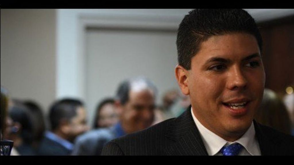  Buscan eliminar obligaci&oacute;n de imprimir y encuadernar las leyes 