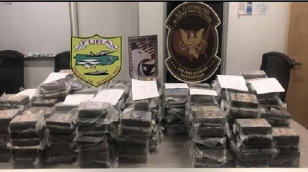  Fotos: Ocupan en Naguabo 319 bloques de coca&iacute;na valorados en 7.9 millones de d&oacute;lares 