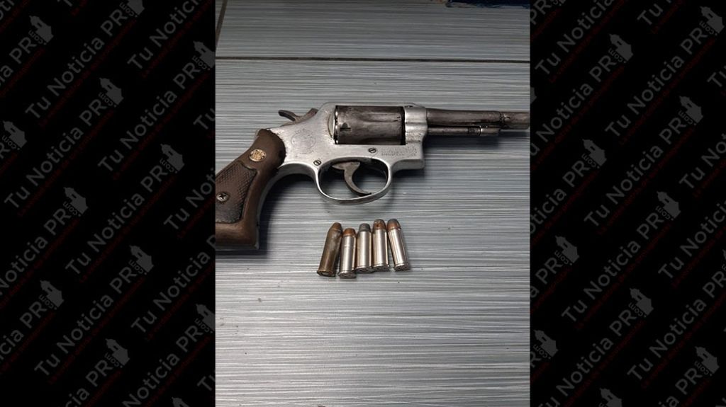  Arrestado con un arma de fuego joven de 21 a&ntilde;os que andabapor Fajardo en un carrito de Golf robado 