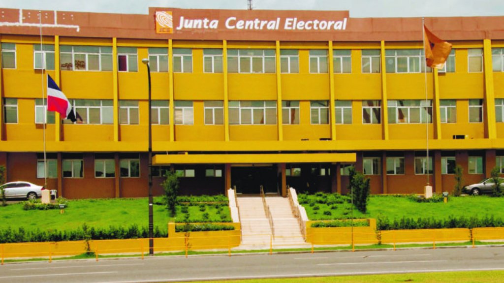  Enfrentados PLD y el PRM por la selección de los nuevos integrantes de la Junta Central Electoral 