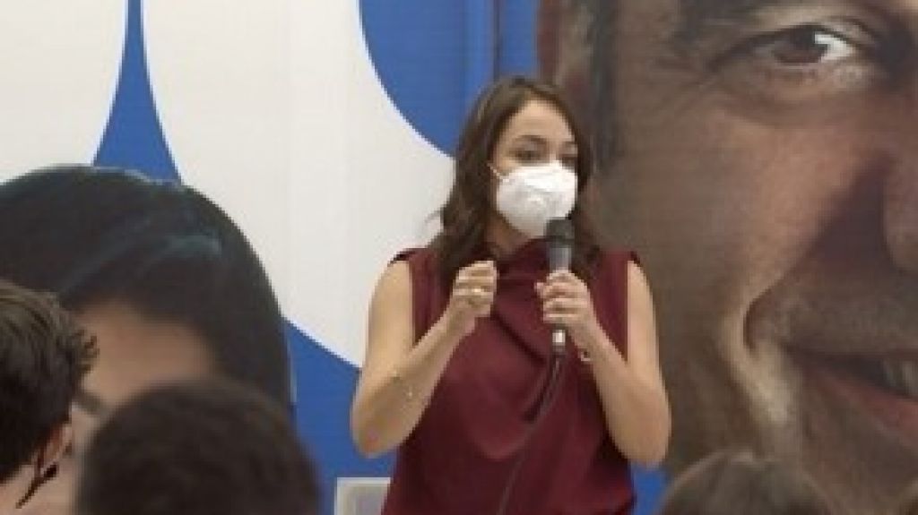  Preliminar senaduría Distrito Nacional: Faride 51.61% Paz 34.87% 