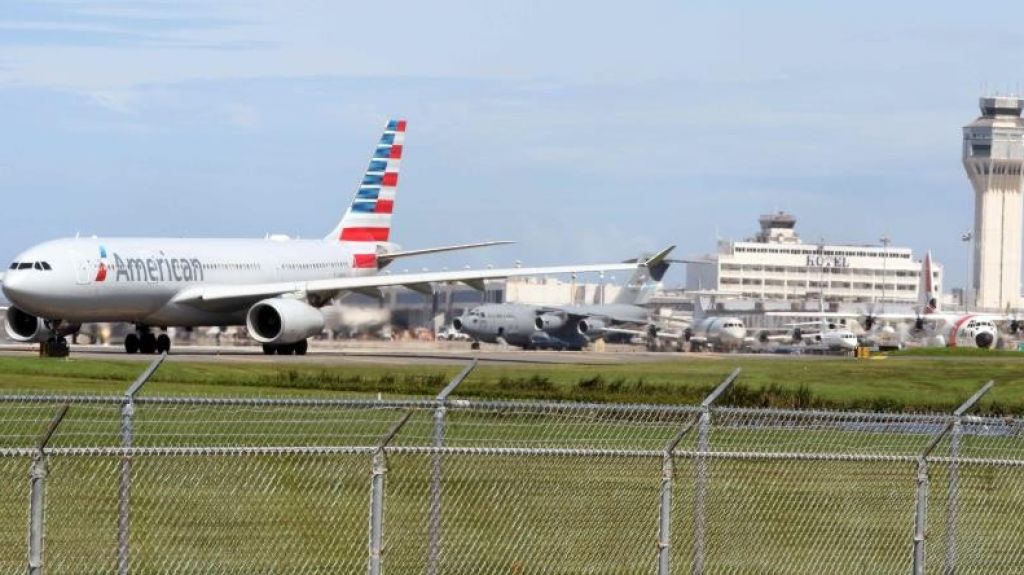  Someter&aacute;n querella ante Administraci&oacute;n Federal de Aviaci&oacute;n por pr&aacute;cticas inescrupulosas de aerol&iacute;neas durante emergencias en la Isla 