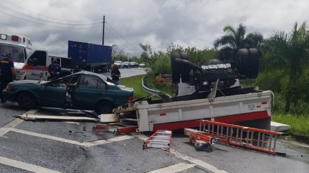  Dos accidentes de auto en Corozal 