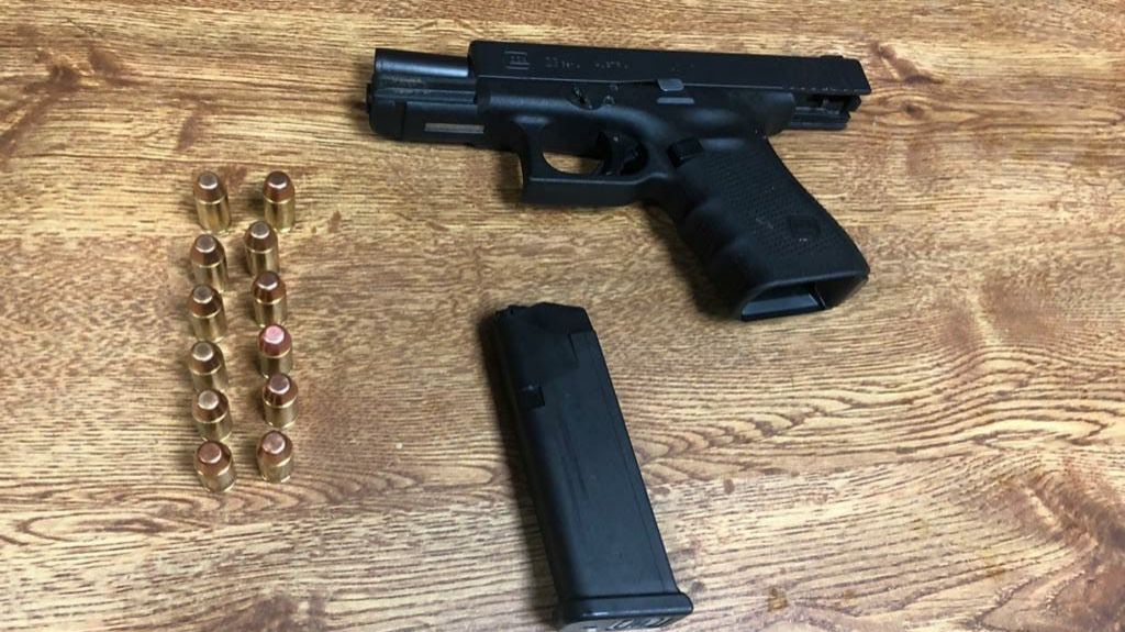  Arrestan a un hombre que discuti&oacute; con otro y lo amenaz&oacute; con una pistola en una barra de Luquillo 