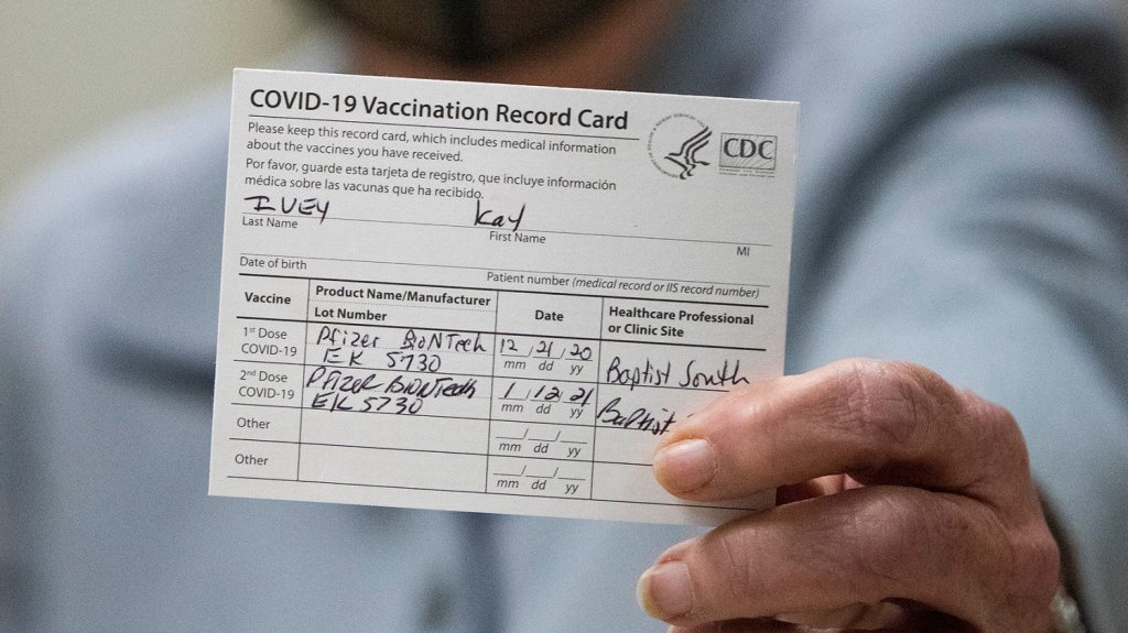  Coalici&oacute;n Cient&iacute;fica de Puerto Rico apoya mayor flexibilizaci&oacute;n para personas vacunadas 