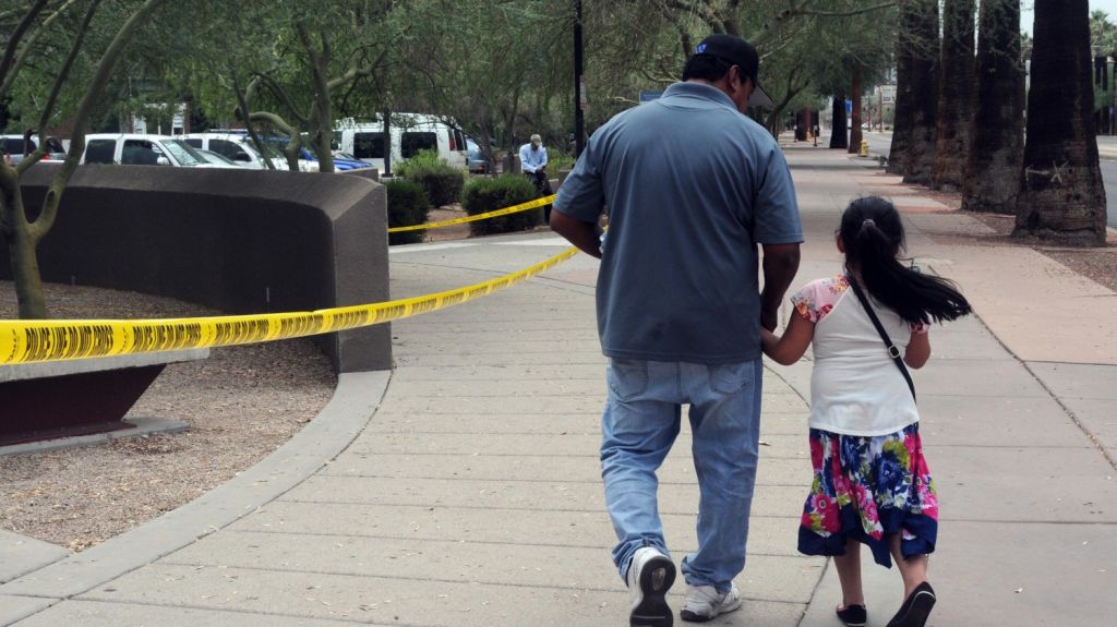  Exigen en Arizona "fin al trauma" de ni&ntilde;os inmigrantes separados de padres 