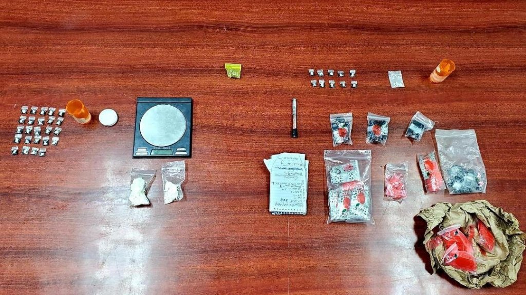 Ocupan Drogas, Parafernalia y Dinero durante Allanamiento en Aguadilla 