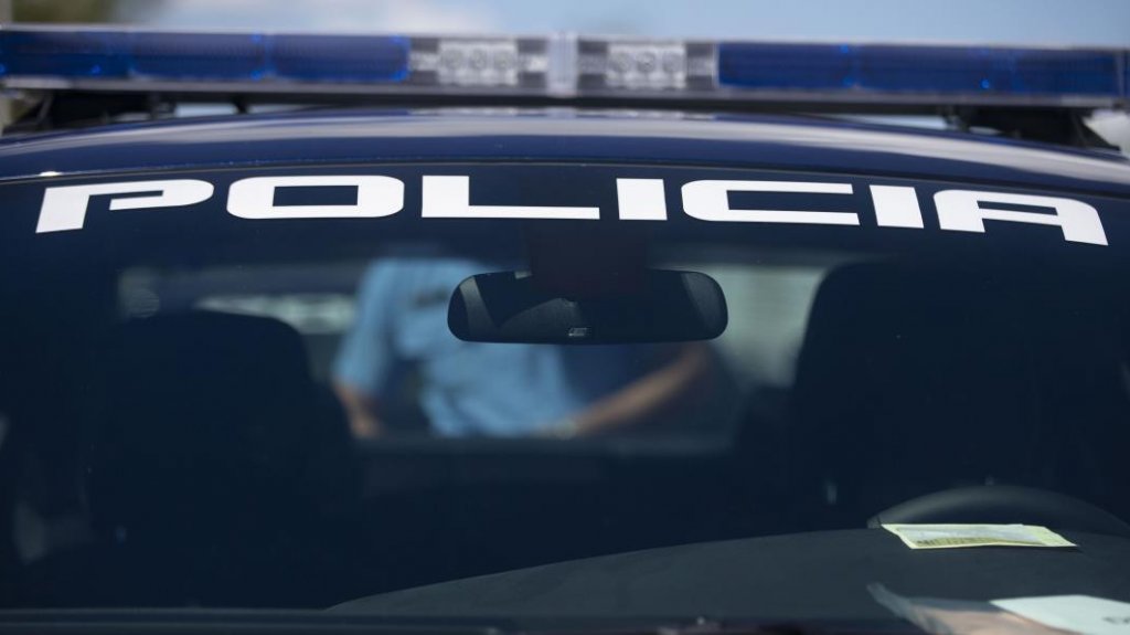  Se reporta accidente de auto de car&aacute;cter grave en Camuy 