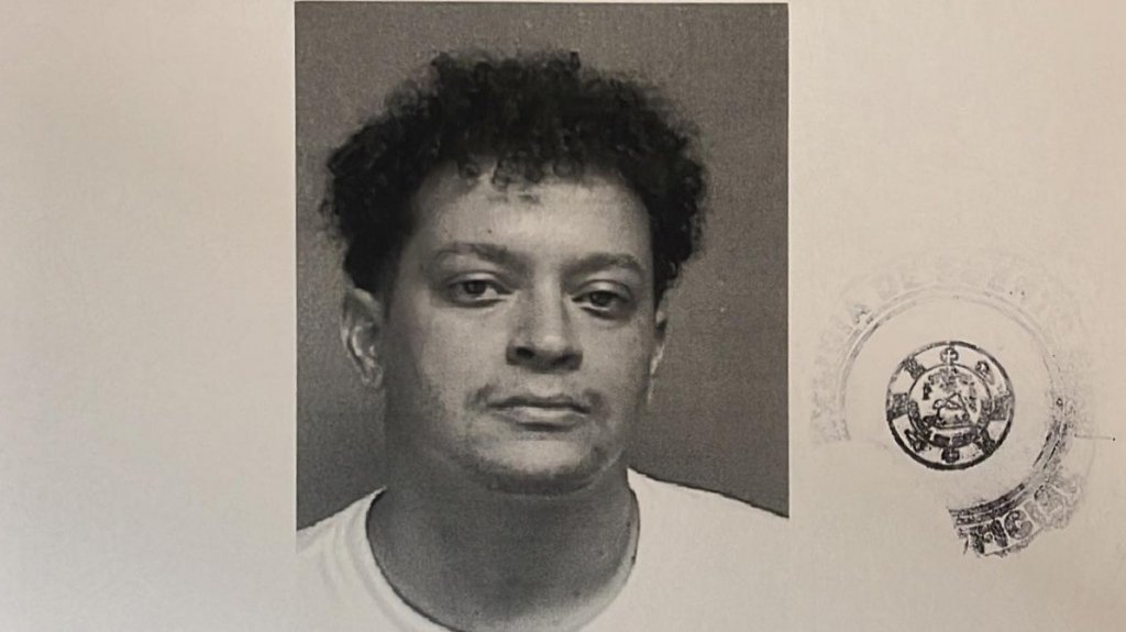  Arrestan a contratista fatulo a quien pesaban cuatro &oacute;rdenes de arresto por fraude 