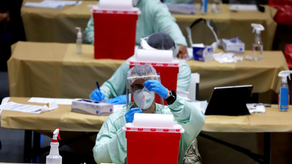  Puerto Rico agudiza el ingenio para vacunar a los que aún faltan 