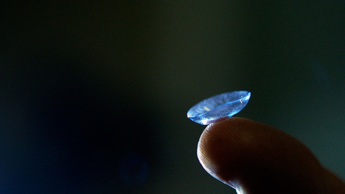 Crean lentes de contacto con "zoom"