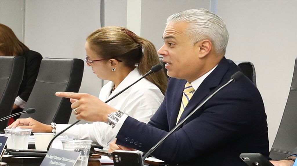  Con fecha apertura del hospital del Centro Comprensivo de Cáncer 