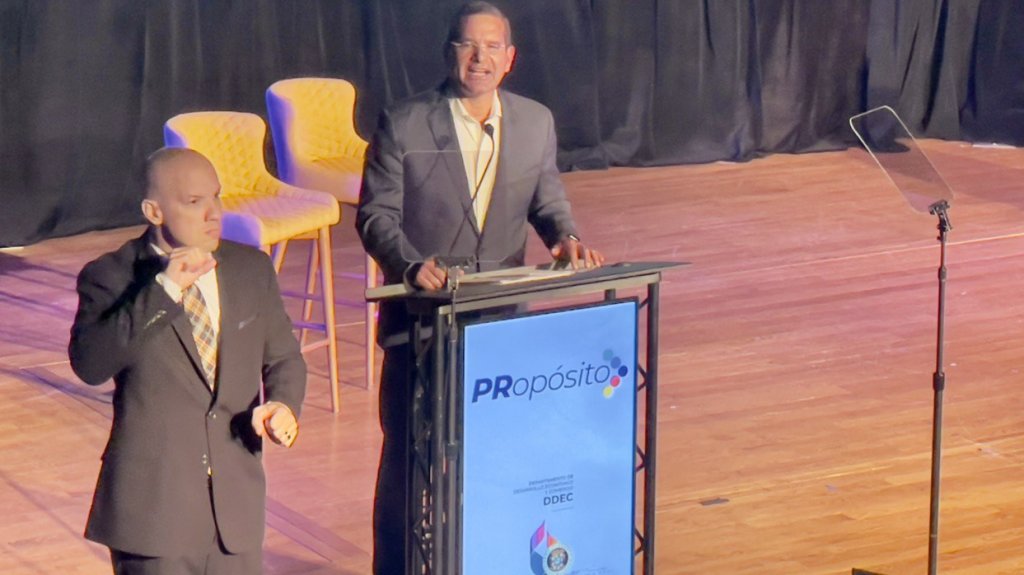  Gobernador favorece aumentar las c&aacute;maras de vigilancia electr&oacute;nica en lugares p&uacute;blicos para mitigar la violencia 