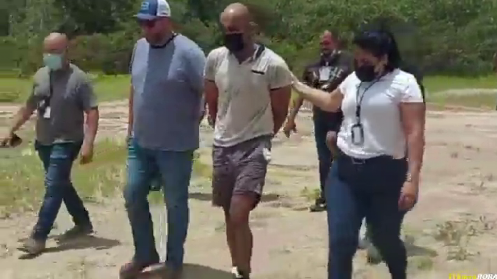  Video del momento en que arrestan al &ldquo;Se&ntilde;or de los Cielos&ldquo; en Ponce 