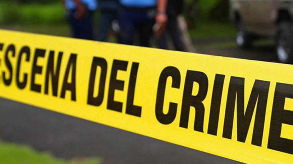  Asesinan a una mujer frente a dos menores de edad 